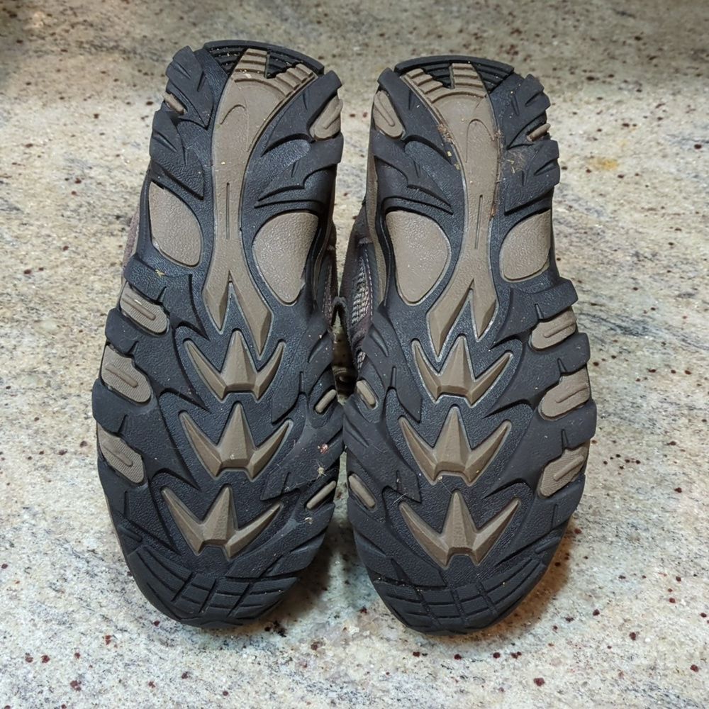 Northside Hiking Shoe- Youth Size 4 - Picture 6 of 7